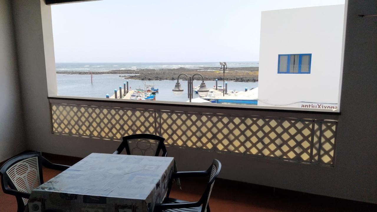 Orzola Frente Al Mar Apartment Exterior foto